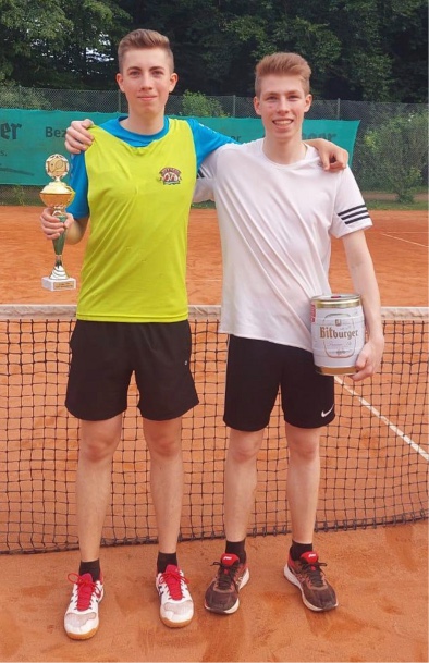 Max und Mike Lober: 3. Platz beim Tennis-Grmpelturnier